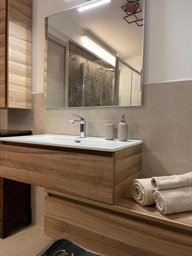 Nel Vecchio Borgo Apartment Verrès Екстериор снимка